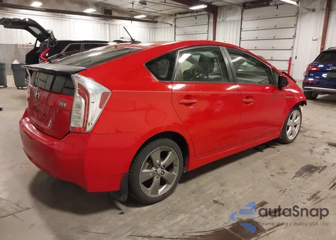 2015 Toyota Prius Persona Series Special Edition z USA, uszkodzony, nr VIN JTDKN3DU6F0400341